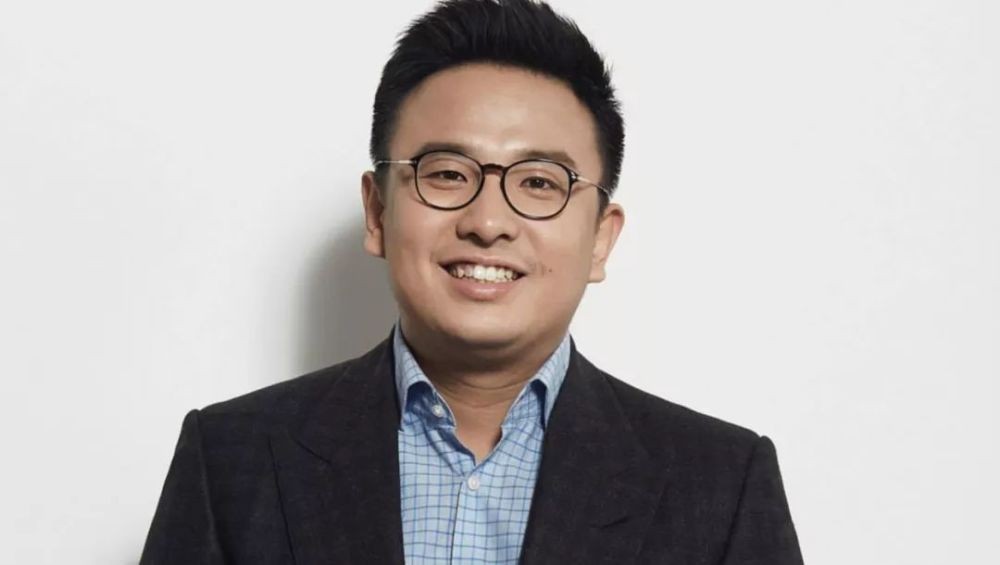3年前,把“孩子”卖给阿里套现上亿身家后,张旭豪去哪潇洒了? 3年前,把“孩子”卖给阿里套现上亿身家后,张旭豪去哪潇洒了?